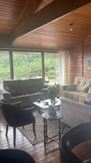 Sitio Com Piscina Natural E Cascata, Com Linda Vista Em Lumiar. Holiday home Lumiar